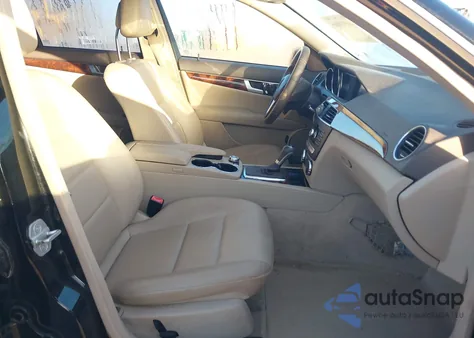 2013 Mercedes-Benz C 300 Sport 4Matic from USA, damaged, VIN WDDGF8AB5DR282476